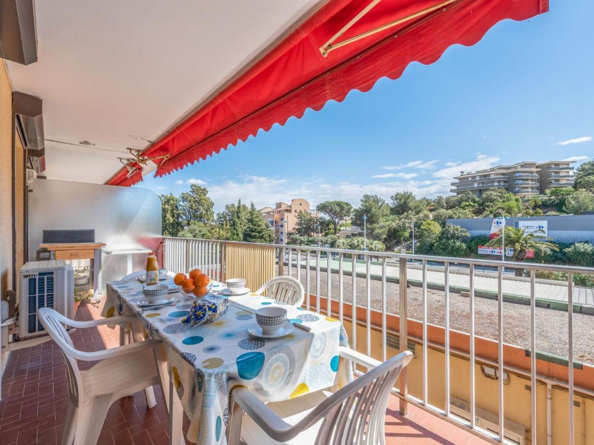 Apartment Le Suzy By Interhome Cavalaire-sur-Mer Eksteriør billede