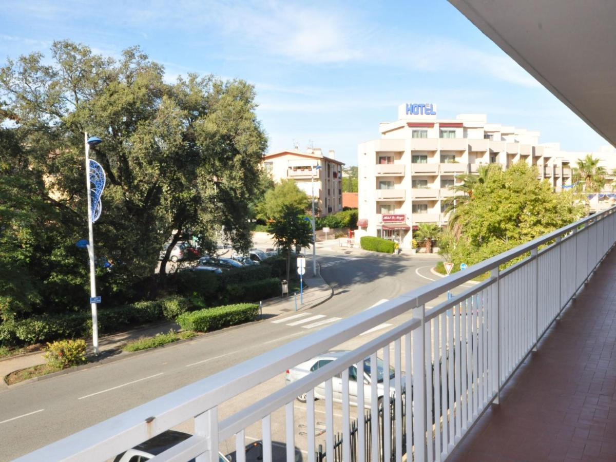 Apartment Le Suzy By Interhome Cavalaire-sur-Mer Eksteriør billede